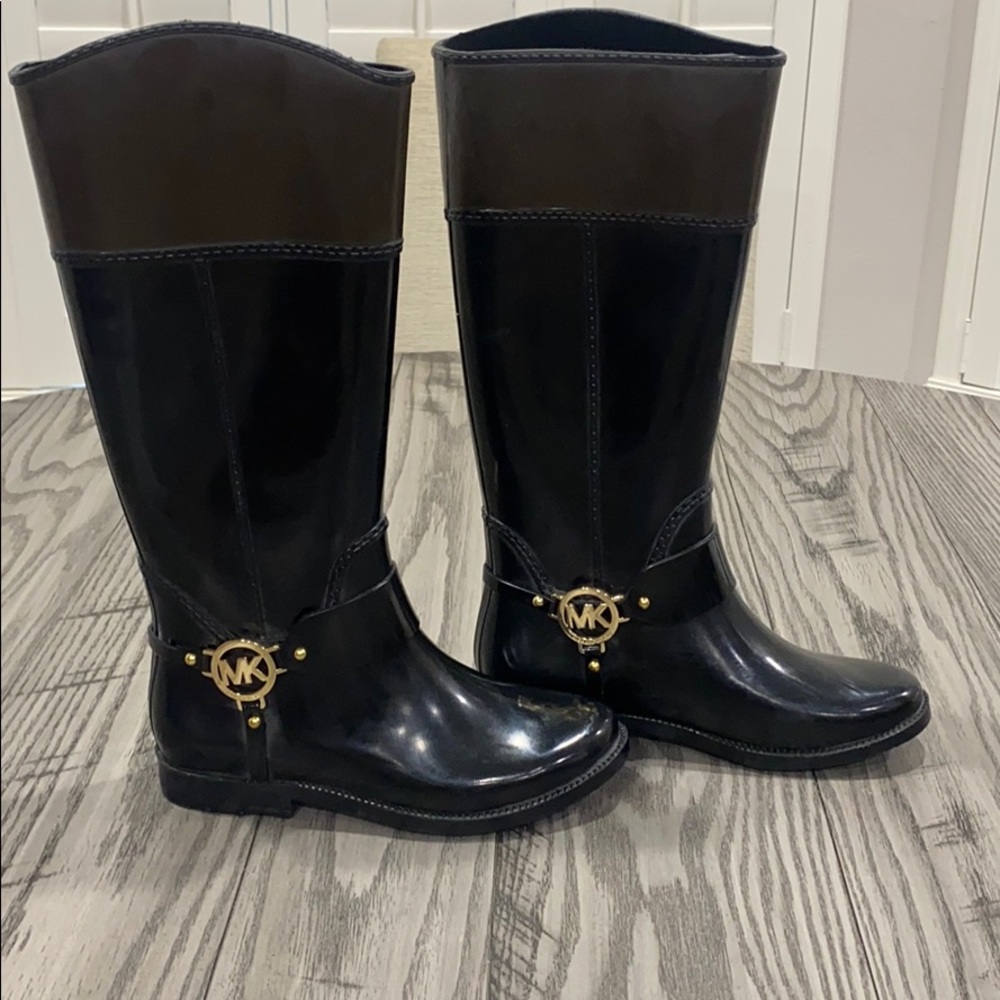 Lightly worn Michael Kors rain boots
